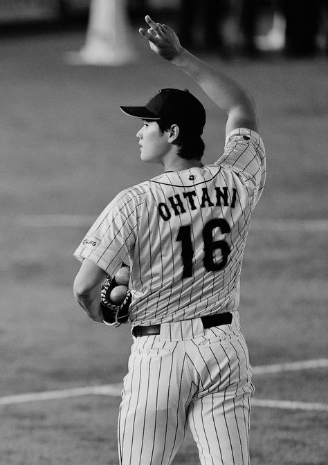 Shohei Ohtani Aesthetic, Shohei Ohtani Wallpaper Iphone, Shohei Ohtani Dodgers, Clipboard Aesthetic, Ohtani Shohei Wallpaper, Shohei Ohtani Wallpaper, Baseball Aesthetic, Japanese Boyfriend, Baseball Wallpaper