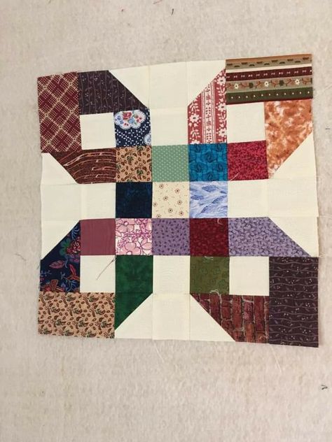 Knot Quilt Pattern, Doug Leko, Knot Quilt, Quilt Layers, String Quilt, Scrappy Quilt Patterns, Scrappy Quilt, Sewing Items, Scrappy Quilts