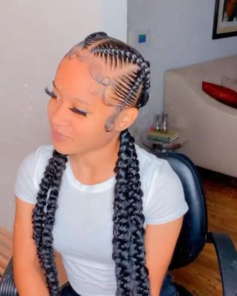 Cute Braids For Graduation, Frontal Feed In Braids, Up Braided Hairstyles For Black Women, 4 Feed Ins Braids, 5 Feedin Braids Styles, Quick Feed In Braid Styles To The Back, Braiding With Nails, 4 Goddess Braids Hairstyles, 4 Stitch Braids With Curls