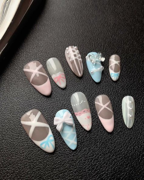 Inspired by ballet shoes and macarons, here is our cute Ballet Style Press On Nails 🩰 ✨ Handmade & Reusable ✨ Apply in 10mins ✨ Lasts up to 3 weeks (each wear) ✨ Damage-free Shop with Nailvana #nailart #pressonnails #nailsofinstagram #nail #nailsnailsnails #naildesign #nailaddict #shortnails Nails Short Almond Summer, Acrylic Nails Short Almond, Almond Summer Nails, Gift Nails, Acrylic Nails Short, Nails Short Almond, Ballet Nails, Nails Cute, Shoe Nails