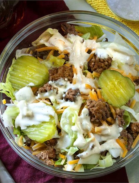 Hamburger Keto, Keto Big Mac Salad, Hamburger Salad, Keto Big Mac, Low Carb Fast Food, Salad Low Carb, Mac Sauce Recipe, Corp Perfect, Big Mac Salad