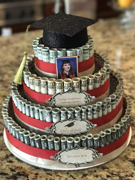 Boys Graduation Party, High School Graduation Party Decorations, Graduation Money Gifts, Senior Graduation Party, Boy Graduation, Graduation Party High, Graduation Tables, Graduation Party Diy, Graduation Money