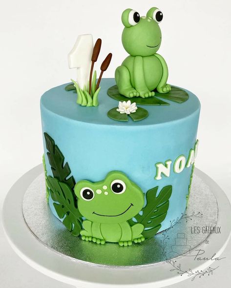 Frog Theme Cake, Keroppi Cake, Frog Birthday Cake, Frog Birthday Party, Shark Birthday Cakes, Frog Party, Frog Cake, Frog Theme, Jungle Cake