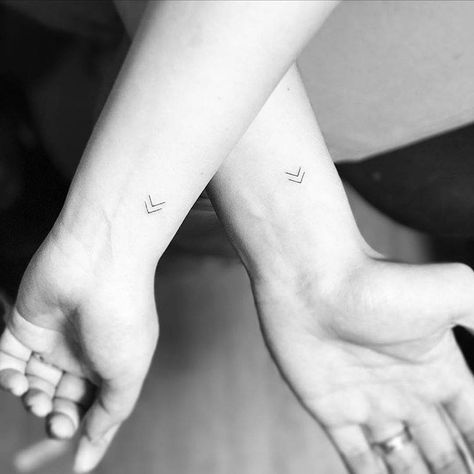 Couple Tattoo Tattoo Couple Aesthetic, Black Fish Tattoo, Three Sister Tattoos, Small Bff Tattoos, Small Best Friend Tattoos, Pair Tattoos, Small Sister Tattoos, Twin Tattoos, Matching Friend Tattoos