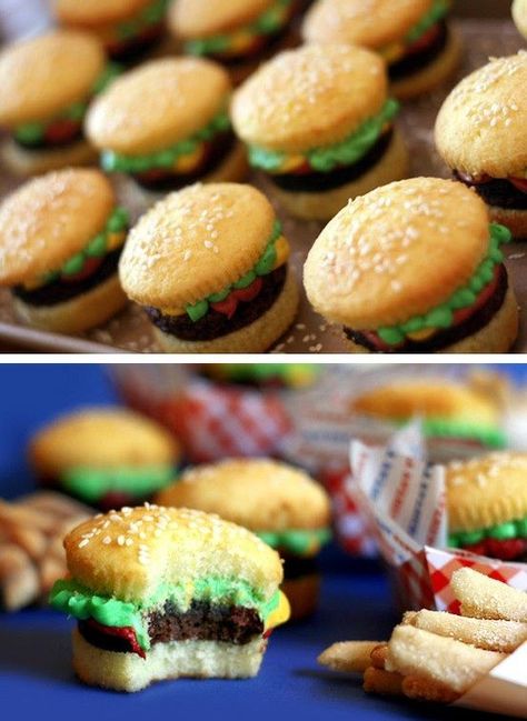 Hamburger cupcakes and sugar cookie fries. Could have red icing as ketchup for dipping the "fries" Would be great for the twins birthday party, served in little take away containers. Illusion Cupcakes, Burger Cupcakes, Hamburger Cupcakes, Mini Patisserie, Torte Cupcake, Snacks Für Party, Cupcake Cake, Cupcake Recipes, Kids Meals