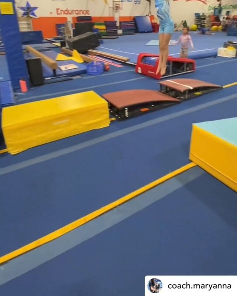 10 ways to teach fine & gross motor skill development in your preschool gymnastics class - Rec Gym Pros Toddler Gymnastics Activities, Floor Drills Gymnastics, Preschool Gymnastics Circuits, Gymnastics Lesson Plans, Preschool Gymnastics Drills Fun, Preschool Gym, Toddler Gymnastics, Preschool Gymnastics, Gymnastics Coaching