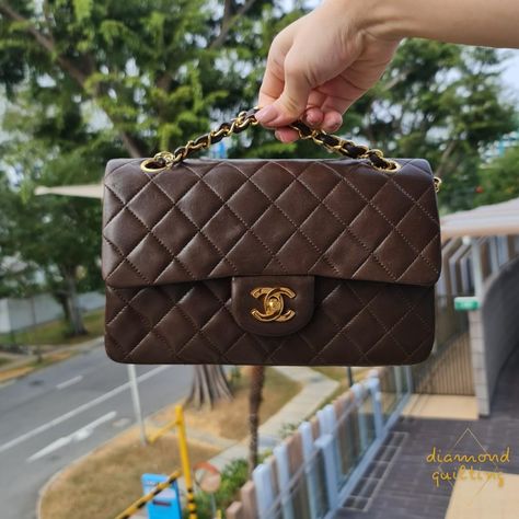 Chanel Mini Square, Classic Flap Bag, Chocolate Brown Colour, Chanel Mini, Vintage Jerseys, Chanel Black, Classic Flap, Vintage Chanel, Vintage Bags