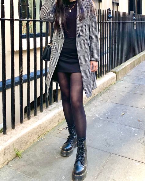 Winter Skirt Outfit With Boots Tights, Dogtooth Blazer Outfit, Chelsea Boots Skirt, Skirt And Combat Boots Outfit, Serpentine Valentine, Black Skirt Winter, Black Skirt Outfit Winter, Varsity Outfit, Long Boots Outfit