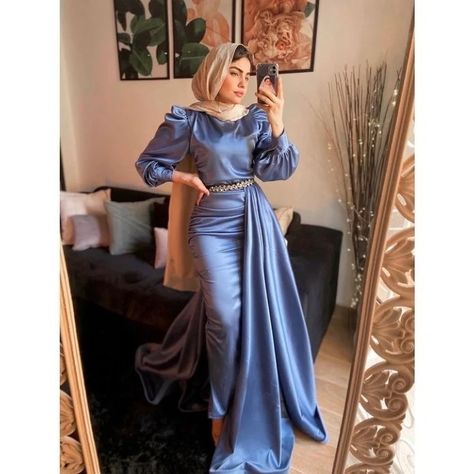 Hijab Soiree, Wedding Dress Tulle Lace, Elegant Silk Dresses, Hijab Beauty, Girls Dress Outfits, Hijab Trends, Soiree Dress, Stylish Wedding Dresses, Women Dresses Classy