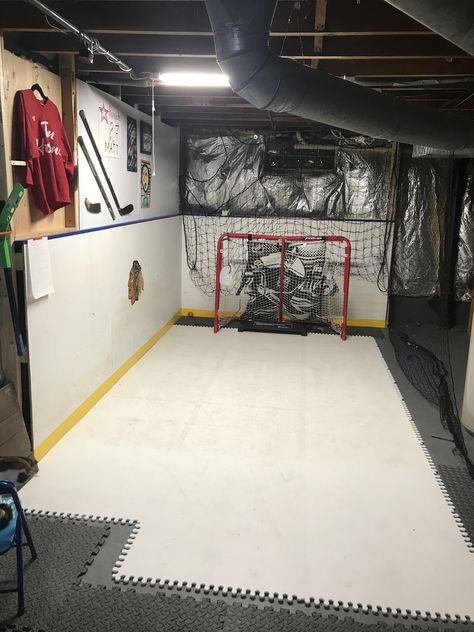 Garage Hockey Rink, Hockey Garage Ideas, Indoor Hockey Rink In House, Diy Hockey Rink, Hockey Basement Ideas, Basement Hockey Rink, Home Hockey Rink, Hockey Room For Boys, Hockey Garage