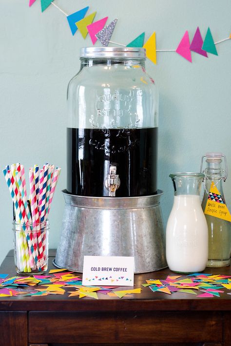 Coffee Bar Ideas Party, Cold Brew Coffee Bar, Bar Ideas Party, Waffle Skewers, Birthday Brunch Party, Coffee Bar Party, Breakfast At Tiffanys Party Ideas, Coffee Bar Wedding, Brunch Bar