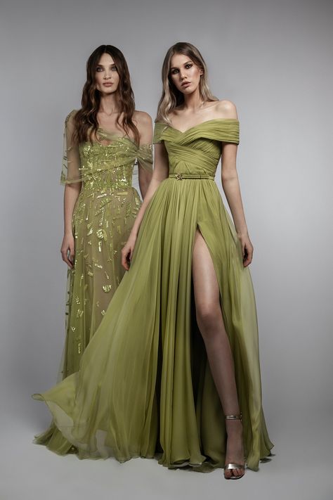 Zuhair Murad | Fall 2021 Zuhair Murad Dresses, Collection Couture, Luisa Beccaria, Gareth Pugh, Naeem Khan, Green Dresses, Couture Mode, Zuhair Murad, Gala Dresses