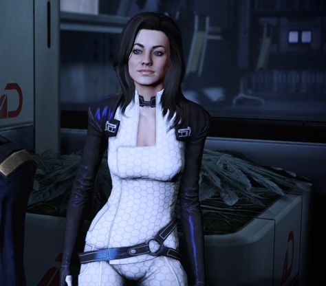 Mass Effect 3 Characters, Mass Effect Miranda, Mass Effect Romance, Sci Fi Character Art, Miranda Lawson, Sf Movies, Mass Effect Universe, Resident Evil Girl, Mass Effect Art