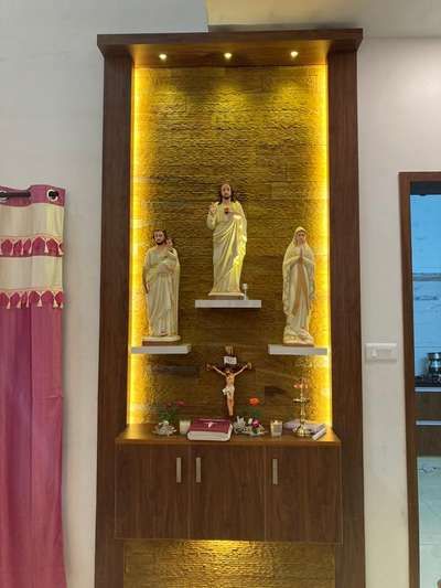 Prayer Unit Design Christian, Prayer Area Ideas Home Christian, Catholic Altar Home Ideas, Christian Prayer Room Design, Prayer Room Ideas Decor Christian, Wall Altar Ideas Catholic, Altar Catholic, Pooja Unit, Home Altar Catholic