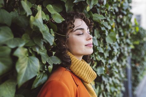 Ivy Wall Photoshoot, Ivy Photoshoot, Woman With Eyes Closed, Wall Photoshoot, Ivy Wall, Photography Concept, Headshot Photos, Vine Wall, Reverse Image Search