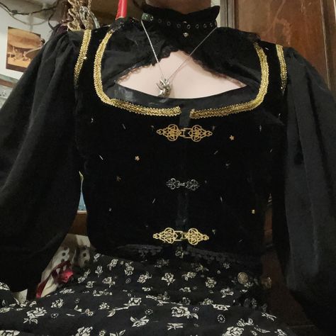 Another one #sewing #whimsigoth #handmade #renfaire #celestial #rennaissancefestival Celestial Outfit Aesthetic, Wizards Apprentice, Mushroom Town, Celestial Outfit, Renfaire Outfit, Whimsy Gothic, Celestial Fashion, Colour Reference, 2024 Moodboard