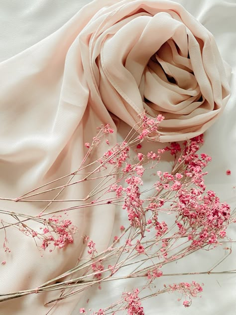 Pink Flowers , nude scarf Biege Pink Colour Aesthetic, Neutral And Pink Aesthetic, Tan And Pink Aesthetic, Cream And Pink Aesthetic, Pink Cream Aesthetic, Cream Pink Aesthetic, Nude Pink Aesthetic, Beige And Pink Aesthetic, Beige Pink Aesthetic