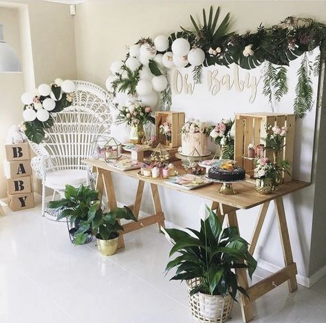 Baby Shower Ideas | Natural Baby Shower | Nature Baby Shower Ideas | Rustic Oliver Nursery, Décoration Baby Shower, Unique Baby Shower Themes, Rainforest Theme, March Baby, Idee Babyshower, Graduation Crafts, Creative Baby Shower, White Baby Showers