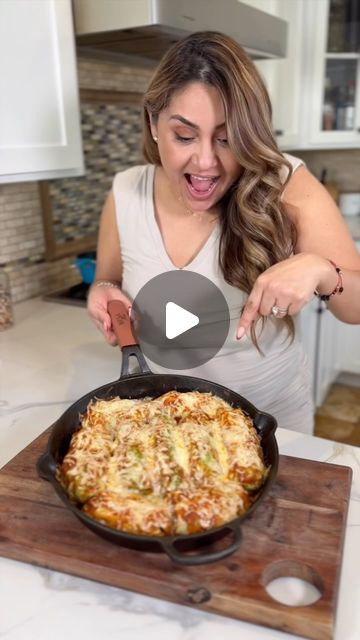 Jenny Martinez, Low Carb Enchiladas, Cookies Homemade, Low Carb Mexican, Cooking Cookies, Enchilada Recipes, Healthy Low Carb Recipes, Fusion Food, Cabbage Recipes