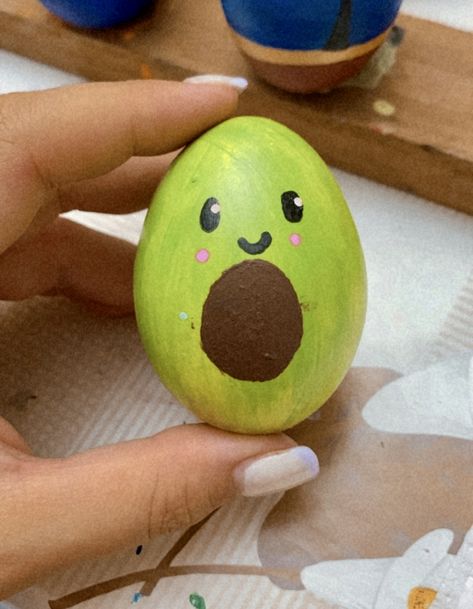 Easter Egg Inspo Aesthetic, Aesthetic Egg Painting, Egg Painting Aesthetic, Ideas Para Decorar Un Huevo, Cute Easter Egg Designs, Easter Egg Painting Ideas, Egg Painting Ideas, Easter Eggs Ideas, Cool Easter Eggs