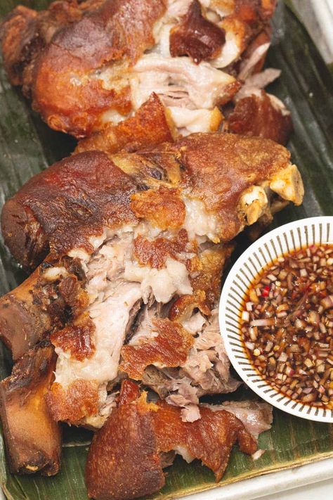 Crispy Pata Recipe Filipino Food, Pata Recipe, Pork Chop Dishes, Crispy Pata, Pork Hock, Pork Belly Recipes, Crispy Pork, Filipino Dishes, Health Dinner