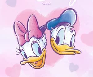 Donald And Daisy Duck Tattoos, Wallpaper Daisy, Donald And Daisy, Duck Tattoos, Duck Wallpaper, Donald And Daisy Duck, Clay Crafts For Kids, Gif Disney, Daisy Tattoo