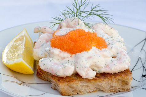 Swedish style prawns on toast (Toast Skagen) Prawn Toast Recipe, Prawn Toast, Swedish Food, Shrimp Toast, Prawn Cocktail, Swedish Dishes, Classic Appetizers, Scandinavian Food, Swedish Recipes