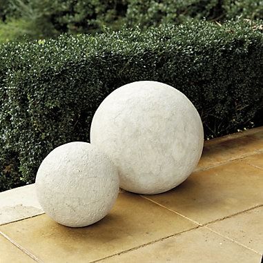 Suzanne Kasler Monde Volcanic Ash Sphere Garden Spheres Landscaping, Dream Backyard Luxury, Drought Landscape, Chiseled Stone, California Backyard, Landscape Accessories, Garden Spheres, Garden Globes, Suzanne Kasler