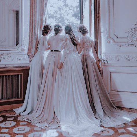 Royal Friends Aesthetic, Royal Lady In Waiting Aesthetic, Ladies In Waiting Aesthetic, Princess Friends Aesthetic, Lady In Waiting Aesthetic, Ballroom Aesthetic, Era Victoria, Fantasy Story Ideas, Royalty Aesthetic