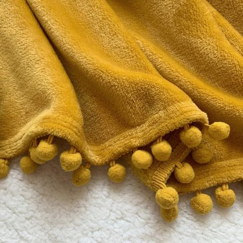 Pom Pom Throw Blanket, Yellow Throw Blanket, Pom Pom Throw, Fuzzy Blanket, Fluffy Blankets, Soft Throw Blanket, Blanket Soft, Couch Sofa, Sofa Throw