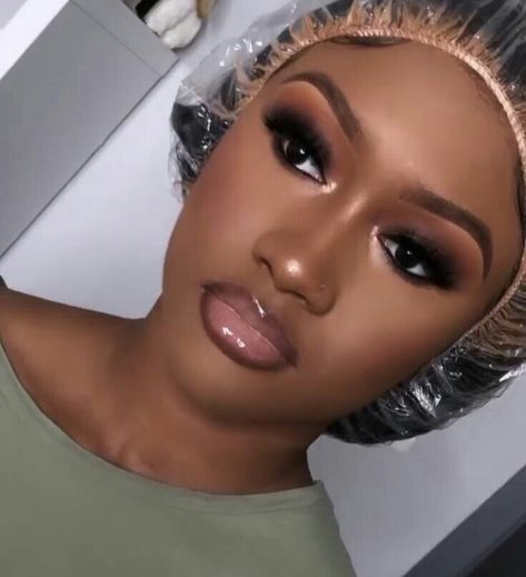 Wedding Makeup On Black Women, Black Bride Natural Makeup, Glam Bride Makeup Black Women, Night Time Makeup Looks Black Women, Formal Makeup Black Women, Light Glam Makeup Black Women, Gold Smokey Eye Makeup Black Women, Make Up Ideas For Black Women, Black Brides Makeup