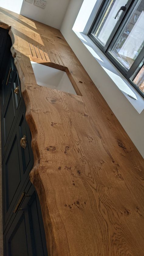 Pippy oak, front edge is live edge. Live Edge Kitchen Counter, Love Edge Countertop, Live Edge Wood Countertop, Raw Edge Countertop, Live Edge Wood Kitchen Island, Live Edge Wood Countertops Kitchen, Creative Countertop Ideas, Cedar Countertop Kitchen, Live Edge Breakfast Bar