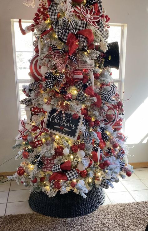 White Christmas Tree With Red And Black Ornaments, Candy Cane Pencil Christmas Tree, Christmas Tree Ideas 2022 Trends Red, Ideas For Christmas Tree Decorations, Buffalo Christmas Tree Decor, Red White And Black Christmas Tree, Candy Cane Tree Decorations, Peppermint Christmas Tree Ideas, Plaid Christmas Tree Ideas