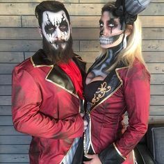 Dark Circus Ringmasters - Couples Halloween Costume Idea Scary Halloween Costume Ideas, Scary Couples Halloween Costumes, Couples Halloween Costumes, Creepy Halloween Costumes, Scary Clown Makeup, Creepy Carnival, Halloween Circus, Halloween Costume Ideas For Couples, Costume Ideas For Couples