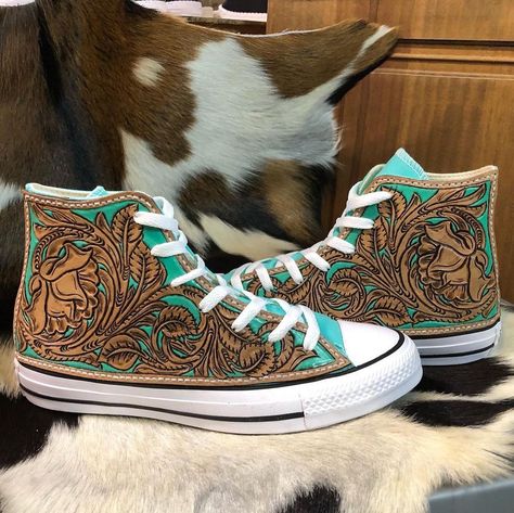 @wbranddesigns on Instagram: “Western tooled leather rose Women’s size 8 Aqua Converse high tops available!❤️❤️ . Go to @wbranddesigns and click on the link in my bio or…” Converse Leather Shoes, Cow Slippers, Nfr Style, Preppy Accessories, Casual Country Outfits, Country Shoes, Western Shoes, Leather Tooling Patterns, Leather Converse