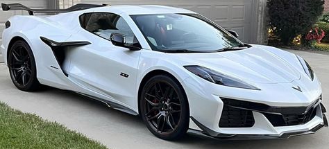 Chevy Corvette C8 Z06 3LZ 70th Anniversary Edition Corvette C8 Z06, Chevy Corvette C8, C8 Z06, White Corvette, White Cars, Chevy Vehicles, Dream Things, Chevrolet Corvette Z06, Corvette C8