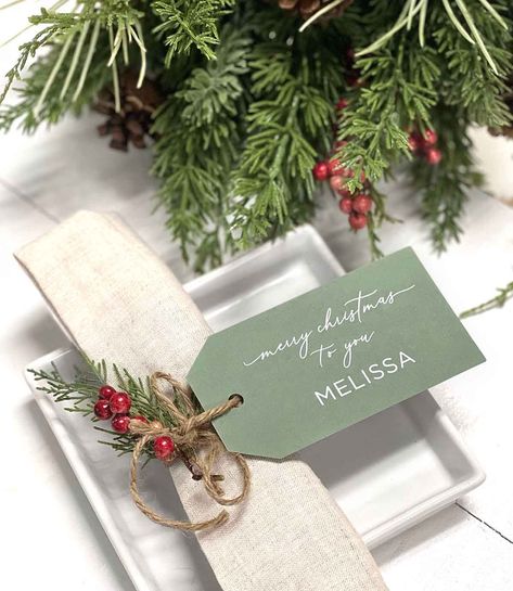 Table Top Christmas Decor (Holiday Tablecloths and Runners) Christmas Table Seating Cards, Christmas Place Holders, Christmas Table Cricut, Napkin Name Tags, Name Tags For Christmas Table, Christmas Dinner Name Tags, Table Place Cards Christmas, Christmas Dinner Gifts For Guests, Christmas Dinner Name Cards