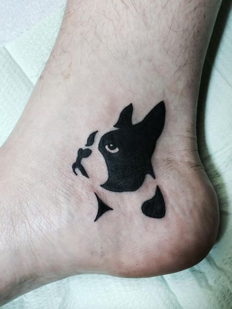 Boston Terrier Tattoo Temporary tatto Boston Terrier Tattoo, Terrier Tattoo, Heart Tattoos With Names, Small Dog Tattoos, French Bulldog Tattoo, Bulldog Tattoo, Dog Memorial Tattoos, Dog Paw Tattoo, Tato Henna