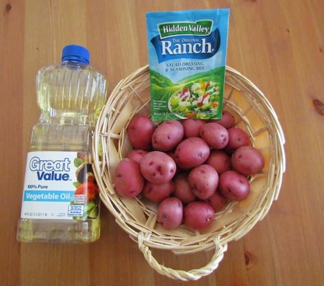 Ranch Roasted Potatoes Ranch Red Potatoes, Ranch Roasted Potatoes, Baked Red Potatoes, Red Potato Recipes, Homemade Ranch Seasoning, Ranch Potatoes, Red Potato, Ranch Chicken Casserole, Small Red Potatoes