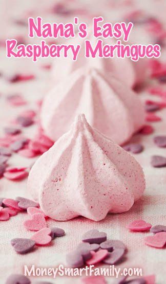 Meringue Recipes, Corn Products, Family Dessert Recipes, Meringue Cookie, Raspberry Meringue, Meringue Cookie Recipe, Pink Dessert, Meringue Desserts, Cranberry Cake