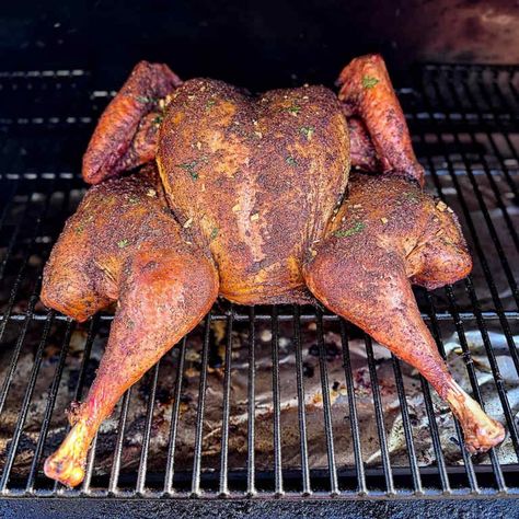 This beginner-friendly Traeger spatchcock smoked turkey recipe turns out perfectly tender with crispy skin -- NO BRINE NEEDED! Learn how to pellet smoke it in this simple step-by-step guide… Preparing A Turkey, Spatchcock Turkey, Smoked Recipes, Turkey Brine Recipes, Smoked Turkey Recipes, Honey Bbq Sauce, Pellet Grill Recipes, Bbq Dinner, Smoked Meats