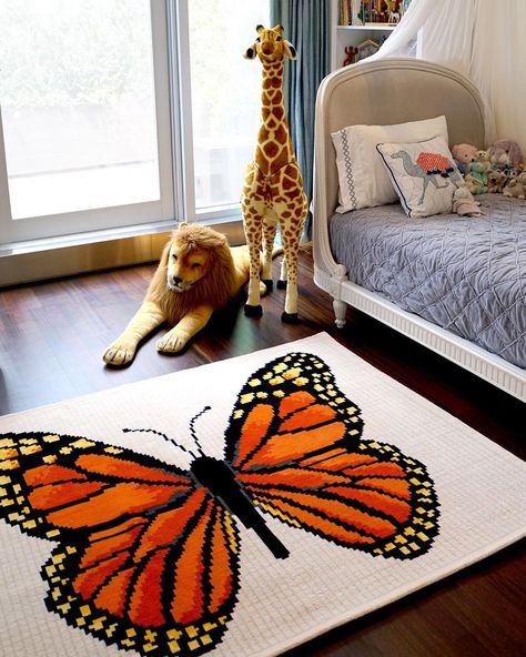 Tufting Rugs Ideas, Punchneedle Ideas, Tufting Rugs, Butterfly Room Decor, Funky Bedroom, Butterfly Rug, To My Dear Friend, Butterfly Throw Pillows, Butterfly Room