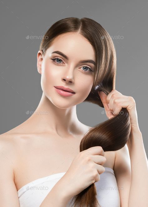 Healthy Hair Photography, Brushing Hair Photography, Brunette Hair Photography, Beautiful Skin Face, Woman With Long Blonde Hair, Long Shiny Hair Aesthetic, Beauty Hair Photography, Thicker Stronger Hair, Prp Hair