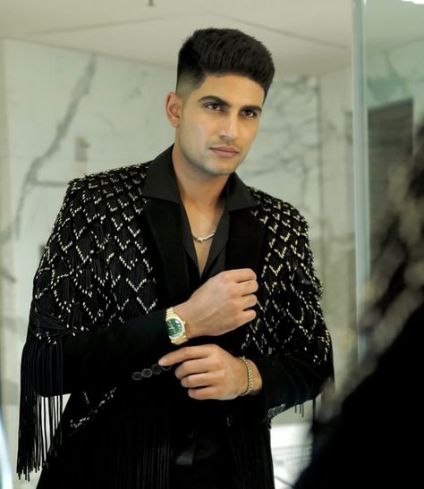 Handsome Indian Men, Miss You Images, Mens Haircuts Short Hair, Crickets Funny, Shubman Gill, Test Match, India Cricket Team, Man Crush Everyday, What Day Is It