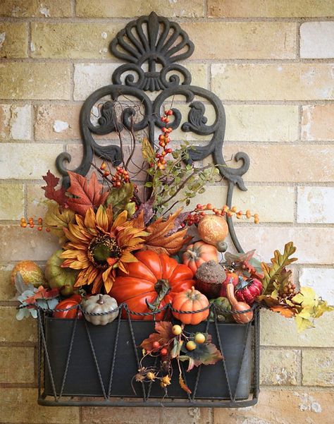 metal fall basket Halloween Outdoor Decoration, Fall Floral Arrangements, Fall Arrangements, Fall Deco, Fall Thanksgiving Decor, Autumn Decorating, Autumn Crafts, Fall Halloween Decor, Fall Porch