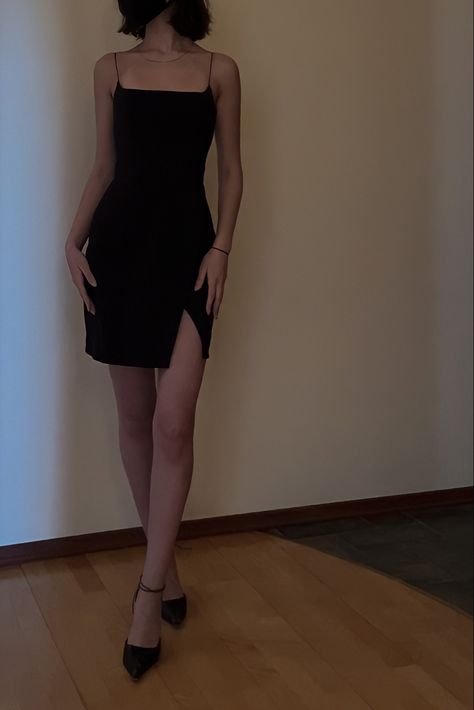 #dress #black #elegant Black Dress Aesthetic, Formal Hairstyles For Short Hair, Cassandra Cain, Fits Aesthetic, Dresses Aesthetic, Dress Aesthetic, Aesthetic Black, Easy Trendy Outfits, Guest Dress