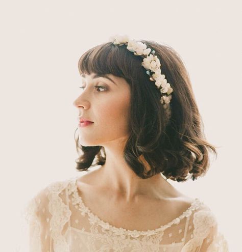 14 Stylish Chic Hair Accessories for Bridal Bob (or Lob)! Short Wedding Hair With Flower Crown, Flower Crown Bob Hair, Flower Crown Short Hair, Floral Crown Wedding Short Hair, Bridal Bob, Flower Crown Wedding Curly Hair, Wedding Hair Bangs, Boho Wedding Headband Floral Crowns, Boho Wedding Makeup