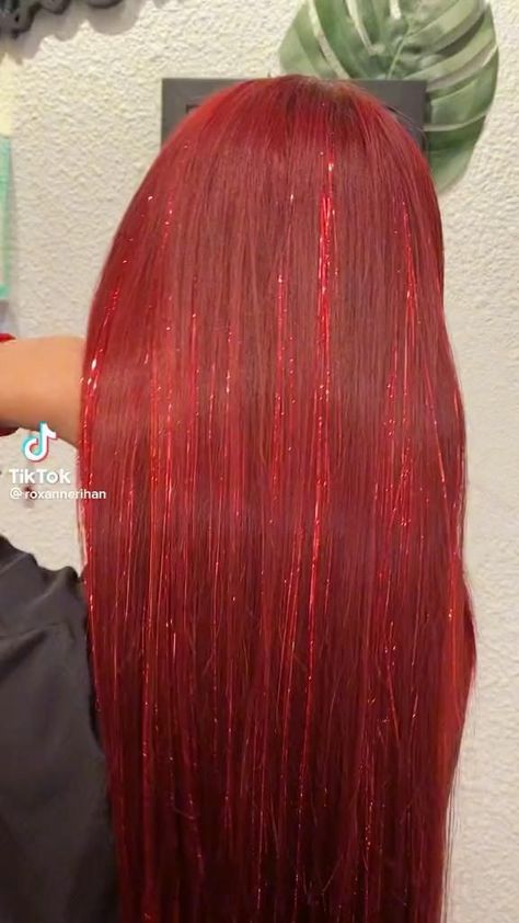 Tinsel In Red Hair, Hair Tinsel Red Hair, Unique Red Hair Color Ideas, Red Hair With Tinsel, Red Extensions Hair, Red Hair With Extensions, Red Hair Bratz, Hair Tinsel Aesthetic, Red Hair Tinsel