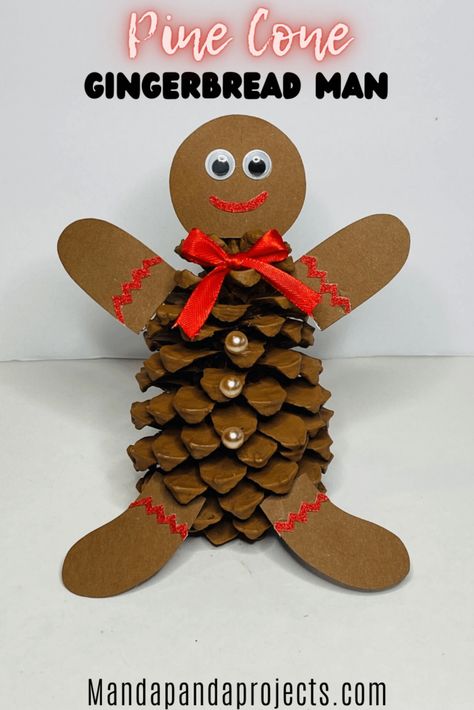 It wouldn’t be Christmas without a good ‘ole Gingerbread Man craft and what better way to make one than with natures craft supply. This Pine Cone Gingerbread man is super easy for kids to make, and fun for the grown ups too. So grab a pine cone, some cardstock, and some google to make this adorable GingerPine man! Gingerbread Man Kids Crafts, Gingerbread Man Craft, Gingerbread Man Crafts, Christmas Art For Kids, Pinecone Crafts Christmas, Christmas Pine Cones, Gingerbread Man Christmas, Gingerbread Crafts, Diy Christmas Tree Ornaments