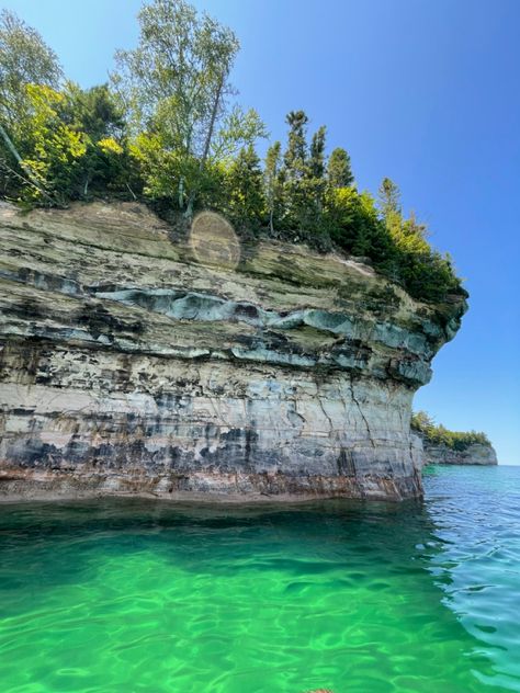 Pictured Rocks, Michigan #northernmichigan #upnorth Pictured Rocks Michigan, Michigan Rocks, 2024 Manifestations, Pictured Rocks, Michigan Road Trip, Michigan Travel, 2023 Vision, Travel Spots, Upper Peninsula